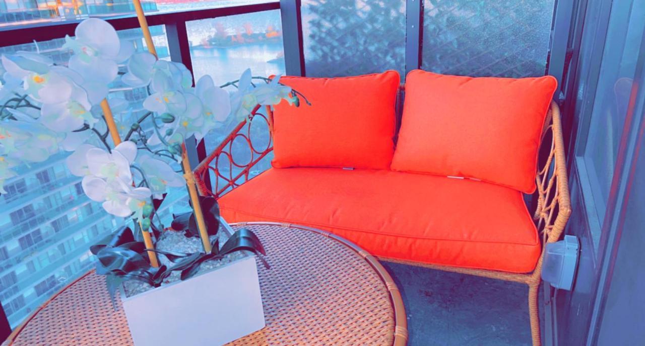 تورونتو Luxury 2 Bedroom Condo المظهر الخارجي الصورة