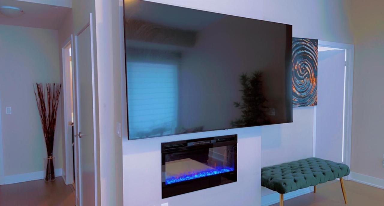 تورونتو Luxury 2 Bedroom Condo المظهر الخارجي الصورة